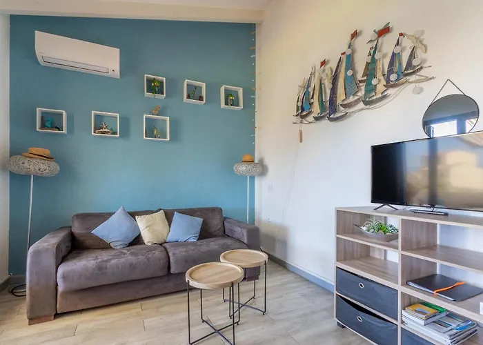 Azura Prugna - Maison Avec Piscine Partagee *